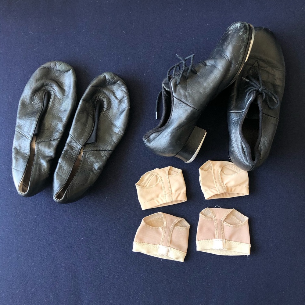 Dance shoes